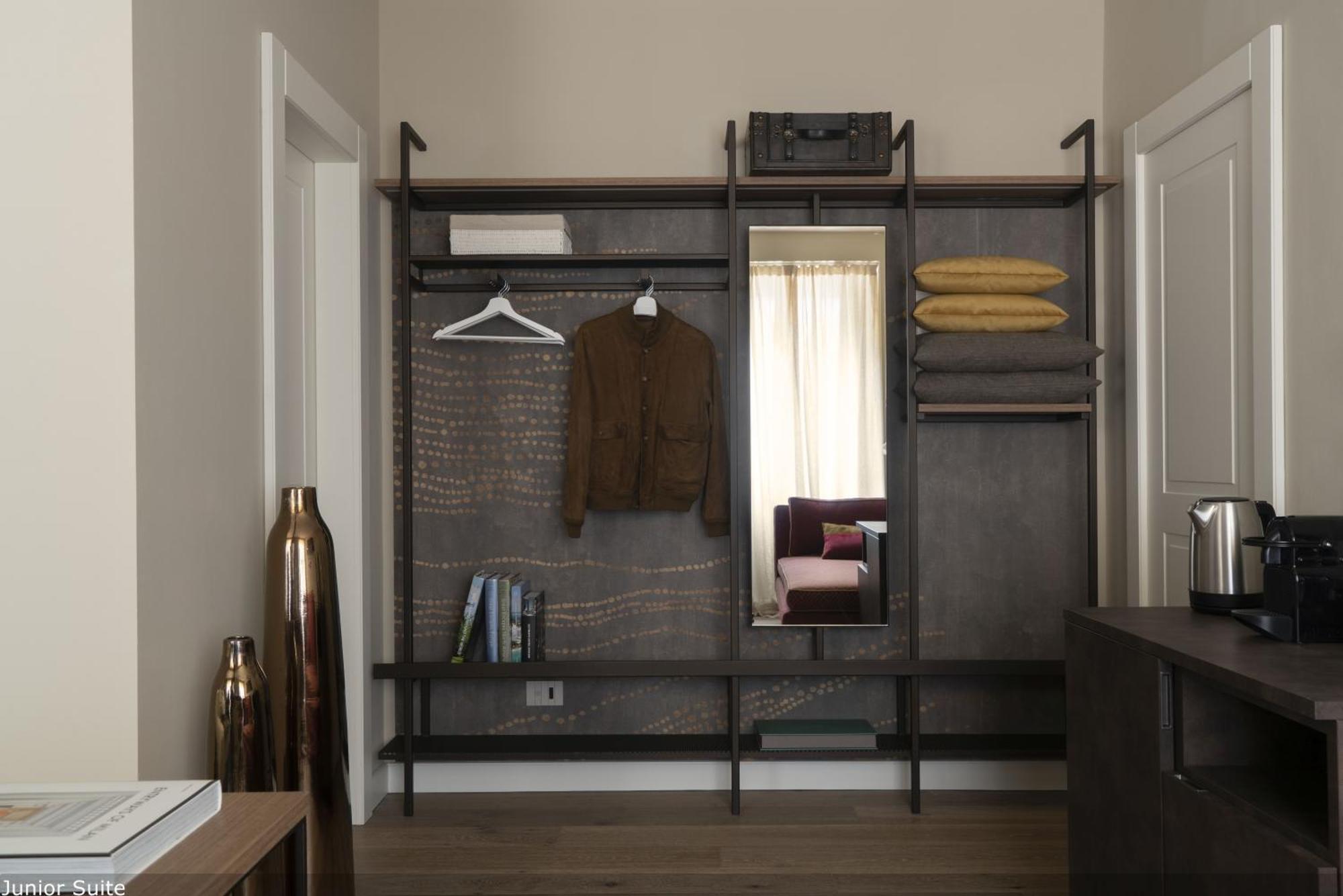 Della Spiga Suites By Brera Apartments Милано Екстериор снимка